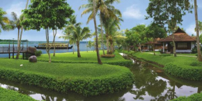  Kumarakom Lake Resort  Kumarakom